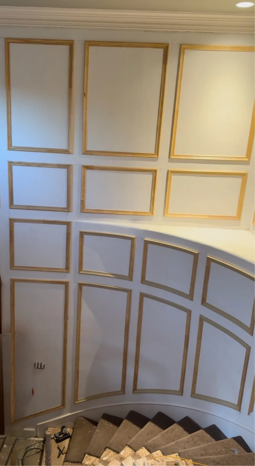 Curved Stairwell Wall Panel Moulding
